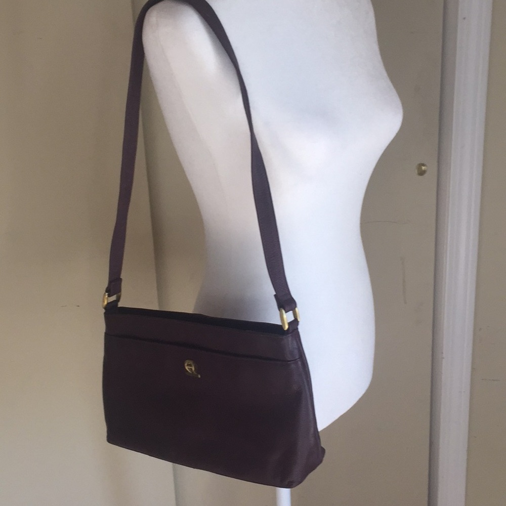 Vintage Authentic Etienne Aigner shoulder bag - Picture 2 of 4